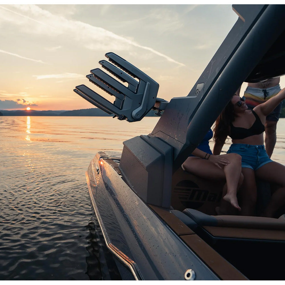 PTM Edge ClampForce 30 Clamping Wake Board Rack  Pair  Black P134919010TEBBK