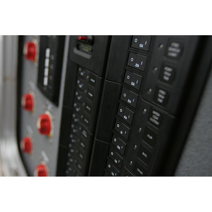 Blue Sea 7407 Single Pole Small Case 2 Flat Rocker Circuit Breaker    40 Amp 7407